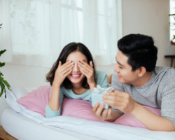 10 Unique Gift Ideas For Someone Going Through IVF